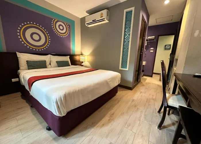 Sawasdee @ Sukhumvit Soi 8 Hotel Bangkok