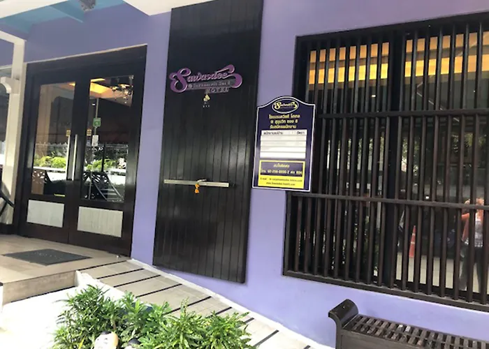 Sawasdee @ Sukhumvit Soi 8 3* Bangkok